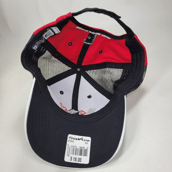 World Poker Tour Strap Back Trucker Hat Cap Red Black Mesh 2-Stripe G-III Sports - Picture 6 of 8